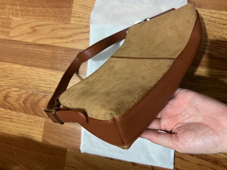 Süet Kadın Omuz Çantası - Görsel 2