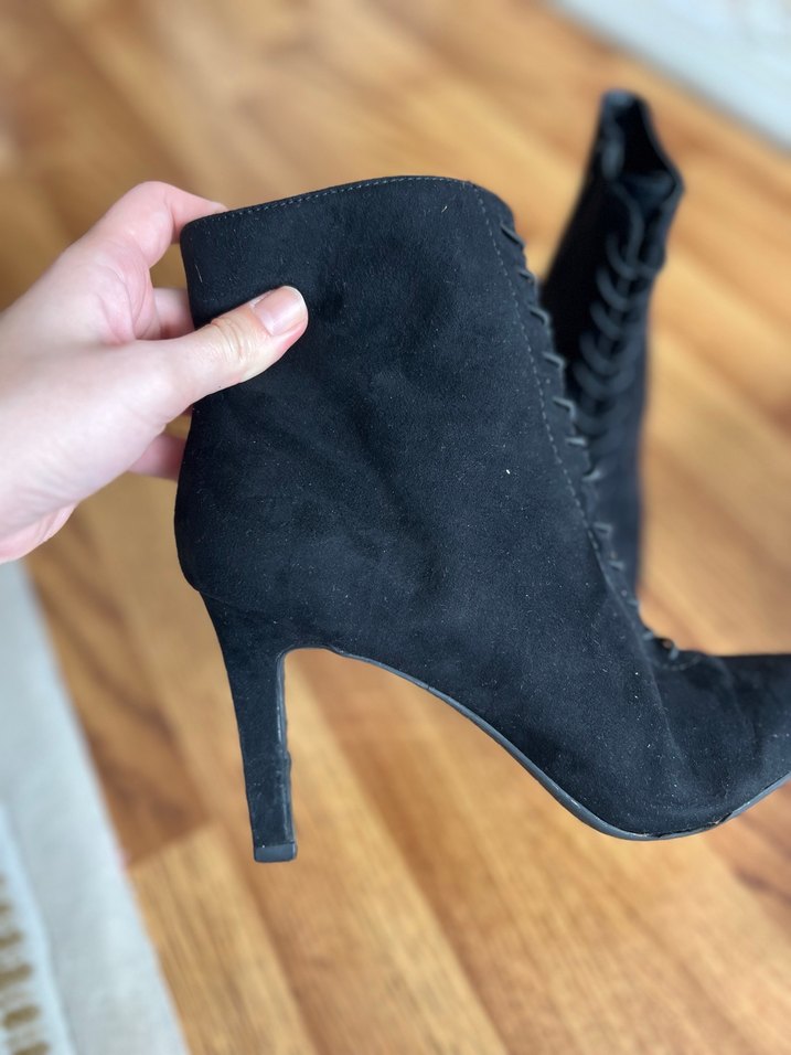 Siyah Süet Sivri Burunlu Topuklu Bot - Görsel 5