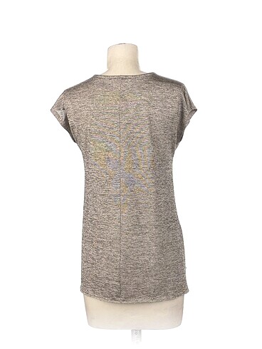 s Beden Koton T-shirt %70 İndirimli.