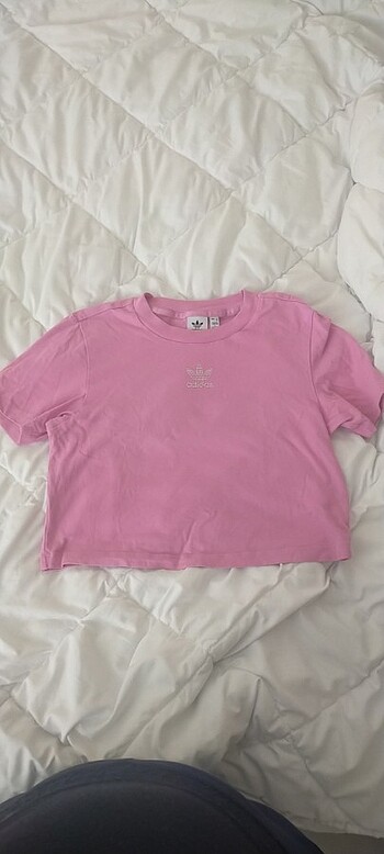 Adidas crop 