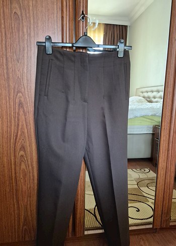 Kahverengi Kemerli Kadın Kumaş Pantolon