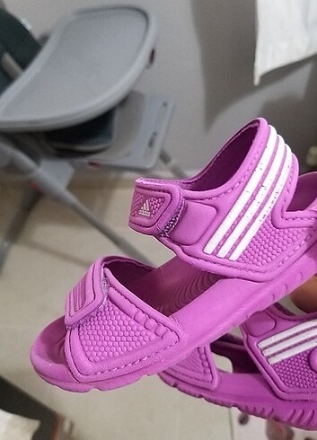 Adidas yazlık sandalet