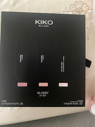  Beden Kiko dudak glossu