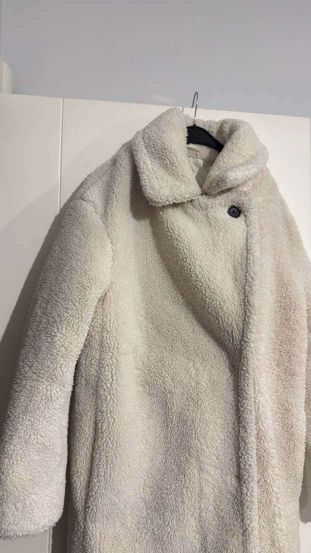 Beyaz Midi Yumuşak Peluş Kadın Kaban - Görsel 3