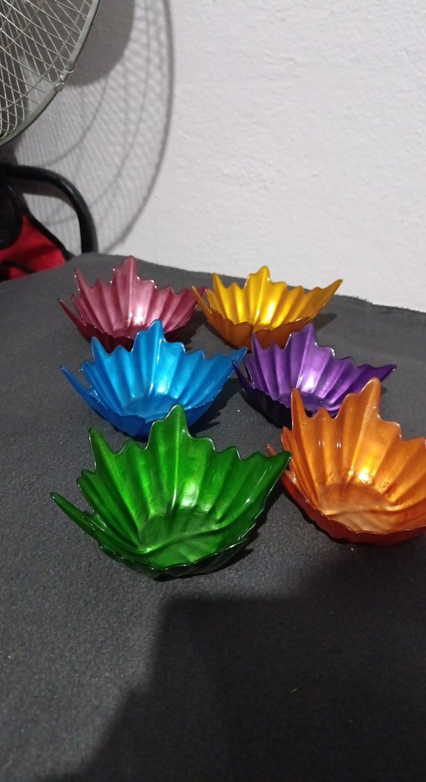 Renkli Yaprak Şeklinde Dekoratif Kase Seti - Görsel 2