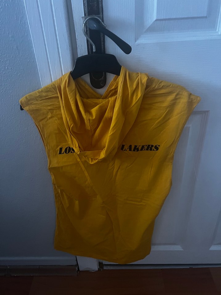 Sarı Kapüşonlu Erkek Kolsuz Tişört - Görsel 2