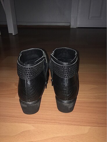 39 Beden siyah Renk Kadın bot
