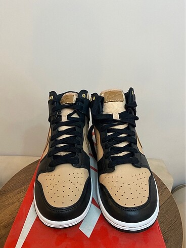 37 Beden Nike Dunk Hıgh LXX