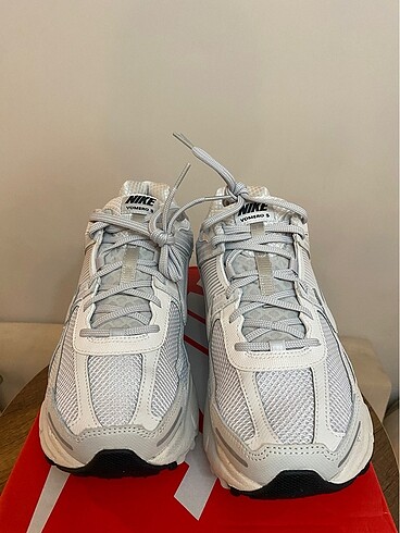 45 Beden Nike Vomero