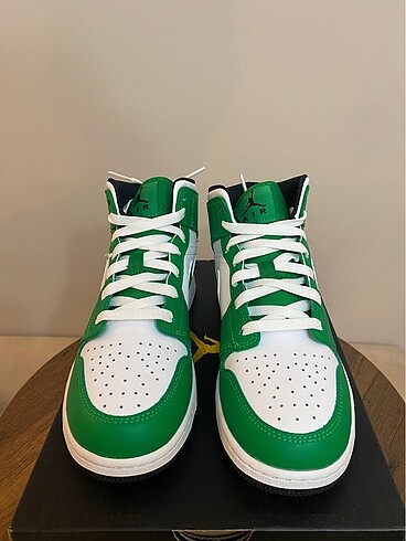 38 Beden Nike Air Jordan 1 Mid Lucky Green