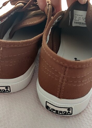 40 Beden Superga spor ayakkabı 