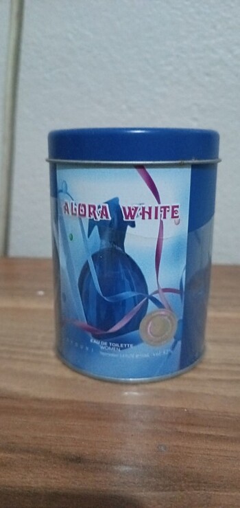 Alora white bayan parfümü