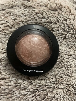 Mac soft gentle aydınlatıcı