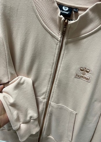 l Beden Hummel Sweatshirt