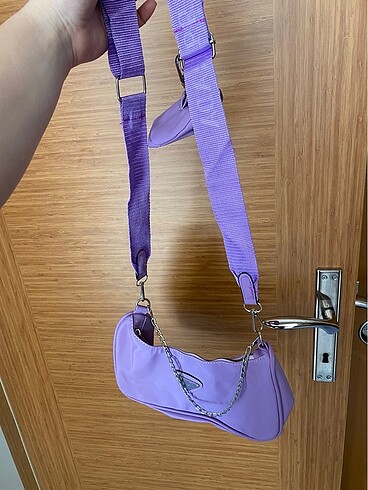 Prada çanta