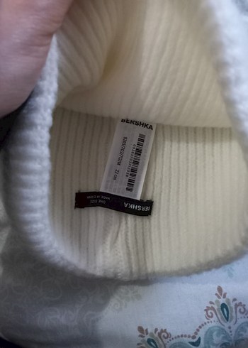 Bershka Bershka Beyaz Kadın Bere