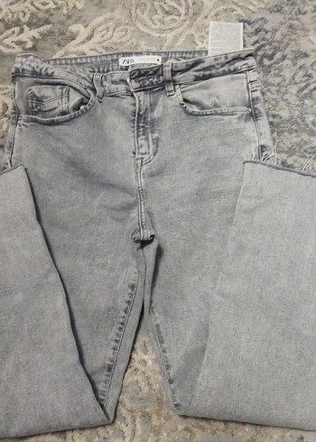 Zara bayan Jean