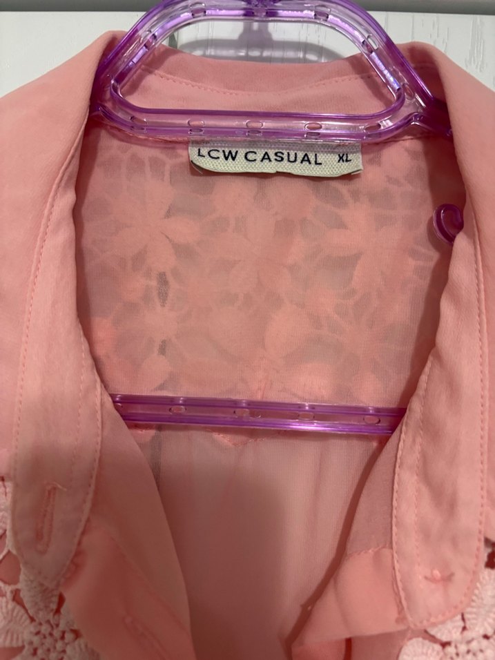 Dantel Detaylı Pembe V Yaka Kolsuz Bluz - Görsel 2