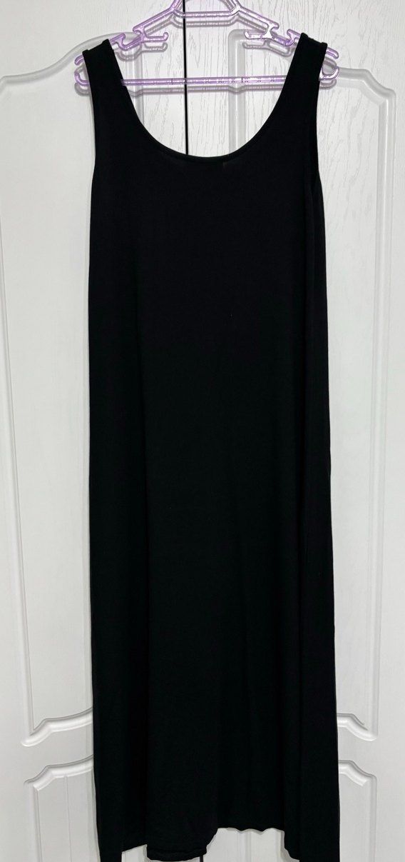 Siyah Uzun Kolsuz Elbise - Görsel 2