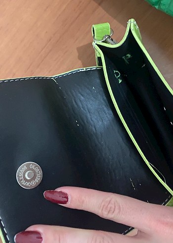 Yeşil Deri Yılan Desenli Tokalı Kadın Çanta - Görsel 5