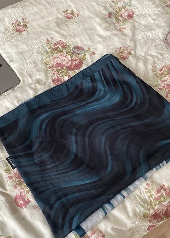 Gri Mavi Batik Desenli Modern şal - Görsel 2