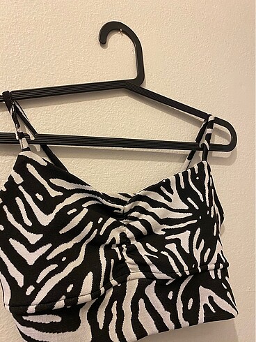 m Beden zebra desenli crop