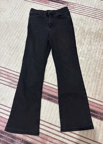 LC Waikiki Siyah Denim Yuksek Bel Paca Flare Jean