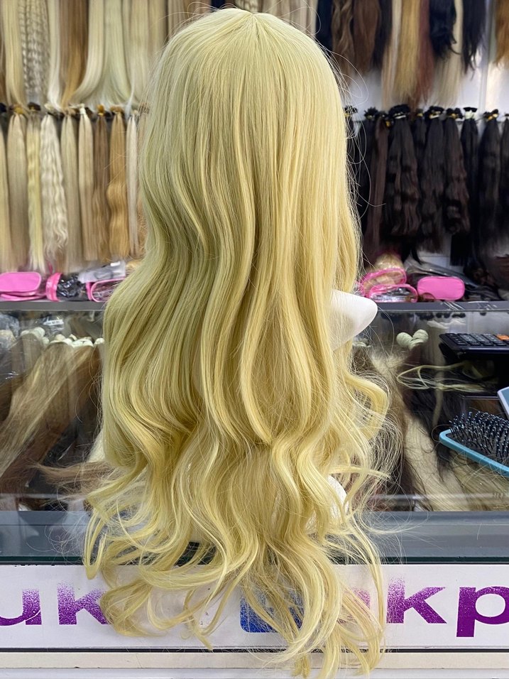 Bej Dalgalı Sentetik Peruk - Görsel 3