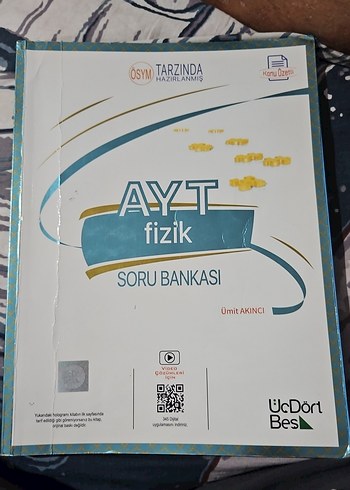 AYT Fizik Soru Bankası Ümit Akıncı