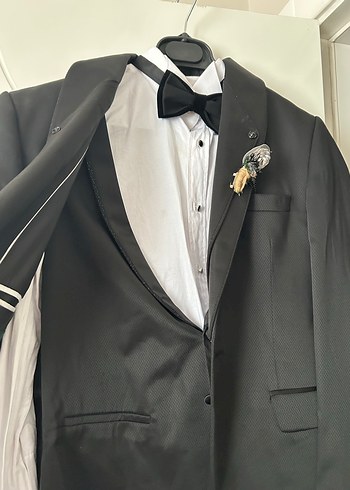 Düğmeli Siyah Erkek Takım Elbise - Görsel 2