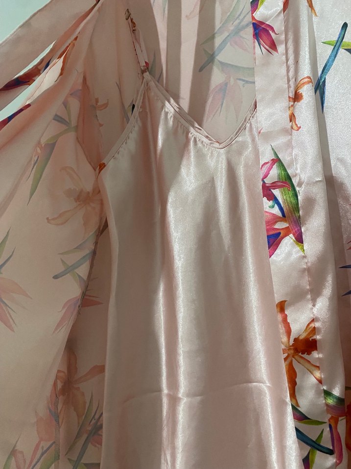 Pembe Çiçekli Bohem Kadın Uzun Sabahlık - Görsel 3