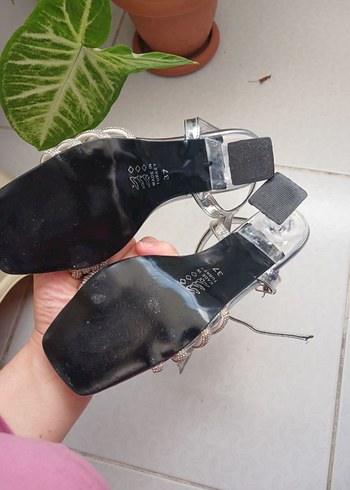 37 Beden Gümüş Stiletto Sandalet