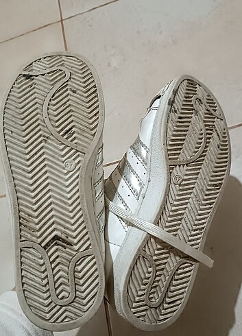 Adidas ayakkabı