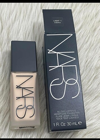 Nars Nars fondöten