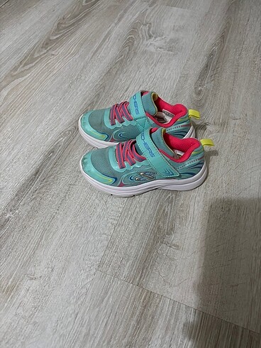 Skechers Ayakkabı