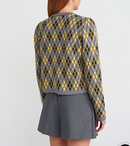 Zara DİLVİN HIRKA