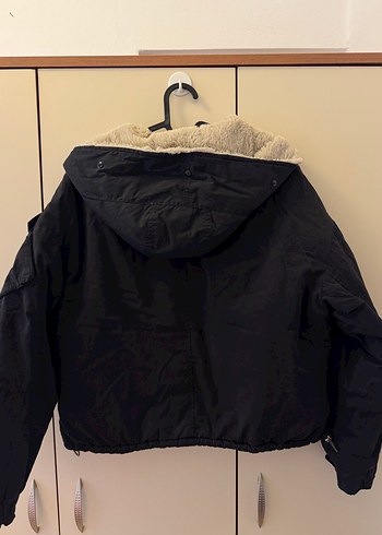 Bershka Bershka Kapüşonlu Kadın Mont