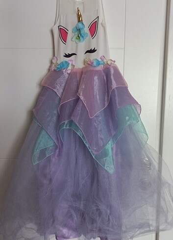 Kız çocuk unicorn abiye elbise