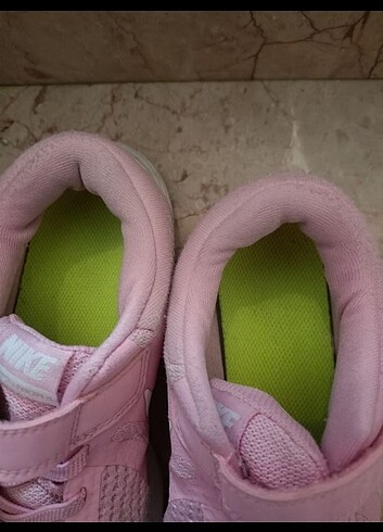 33 Beden pembe Renk Orijinal Nike kız çocuk spor ayakkabı