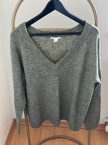H&M V Yaka Kazak