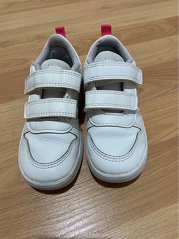 Kız çocuk Adidas 25,5 numara ayakkabı