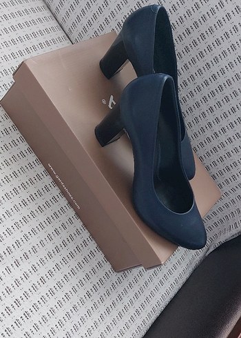 Diğer Lacivert Kadın Topuklu Ayakkabı