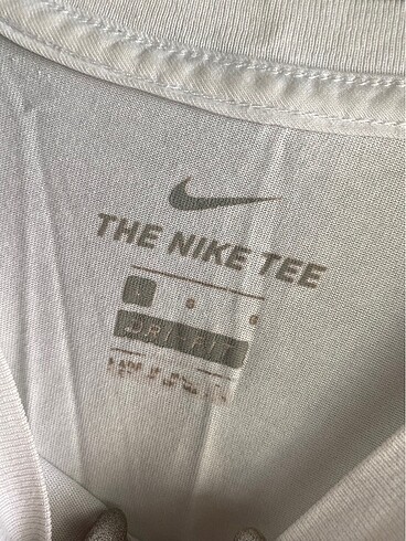Nike Tşhırt