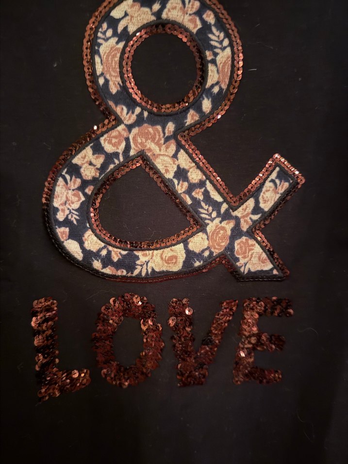 Siyah Payetli Baskılı Kadın Sweatshirt - Görsel 3