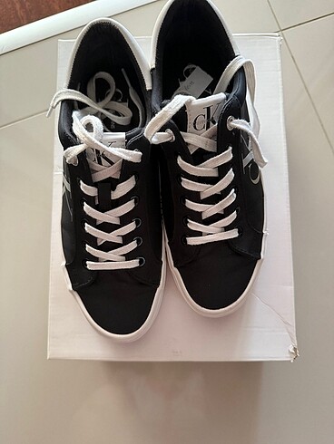39 Beden siyah Renk Calvin klein spor ayakkabı