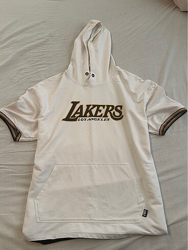 Lakers yarım kollu kapşonlu tişört