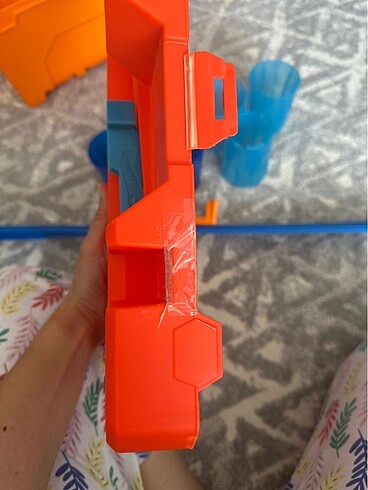 Beden Renk Hot Wheels kutu seti