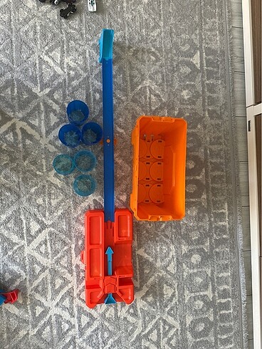 Hot Wheels kutu seti
