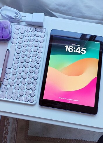 iPad 6 Nesil Wifi TERTEMİZ+FULL SET