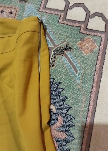 Sarı Midi Kumaş Pantolon, Kemerli, Rahat Kesim - Görsel 4